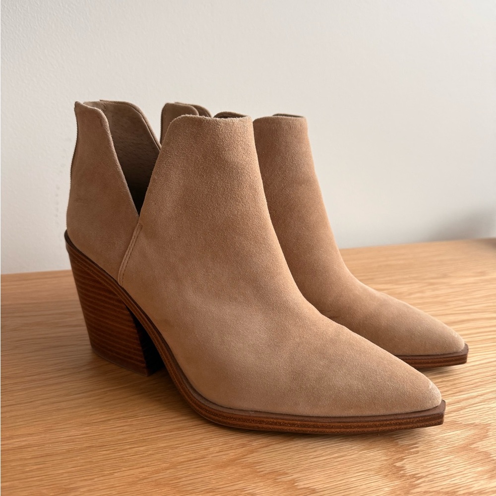 Vince Camuto Women's Tan Suede Ankle Boots